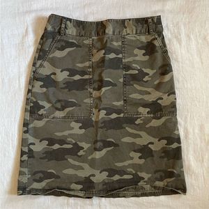 Y2K camouflage midi skirt